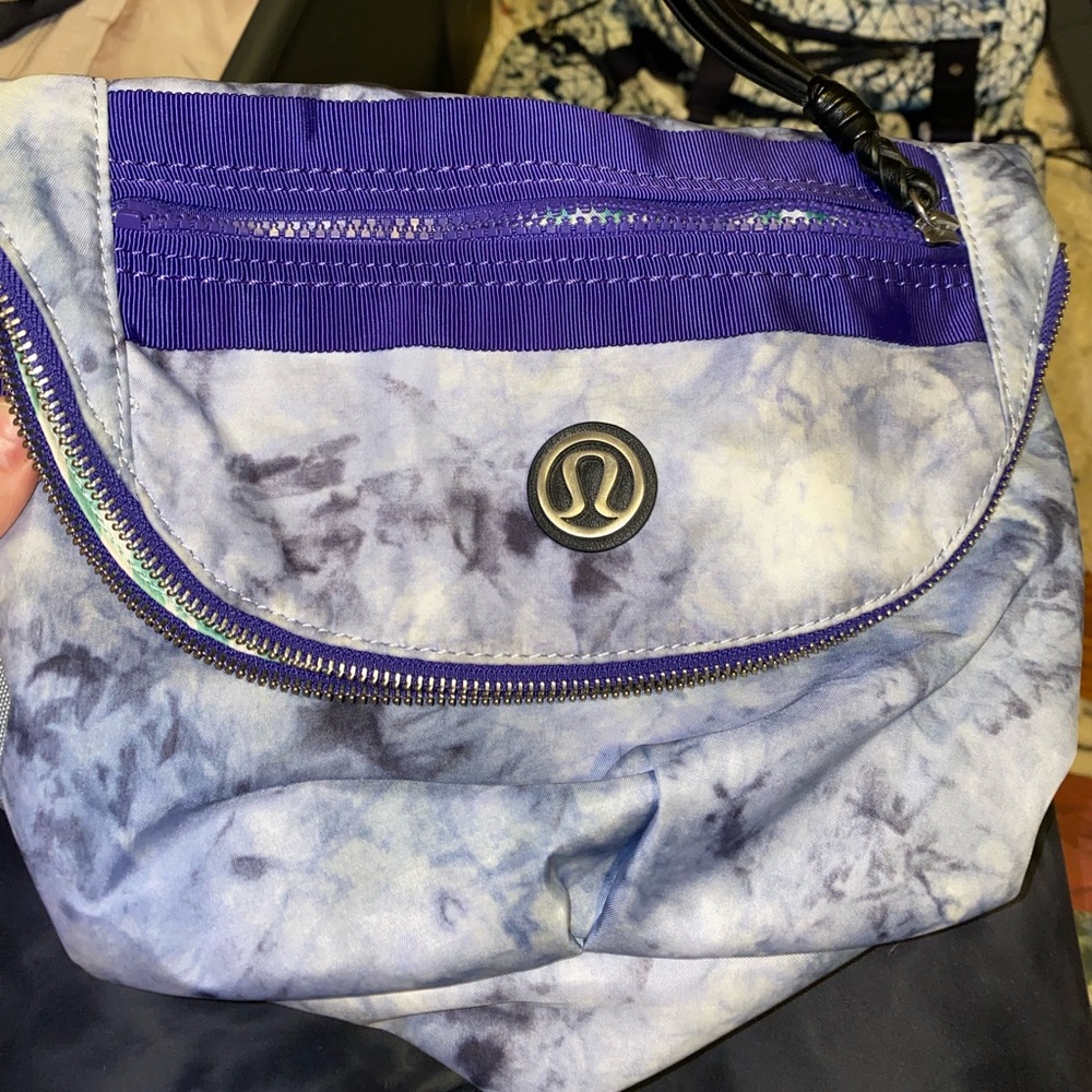 Bruised berry festival bag!